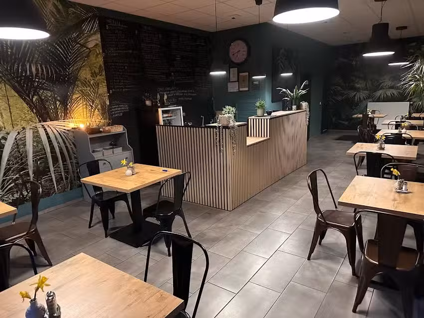 A N&oacute;ż Widelec-Siechnice