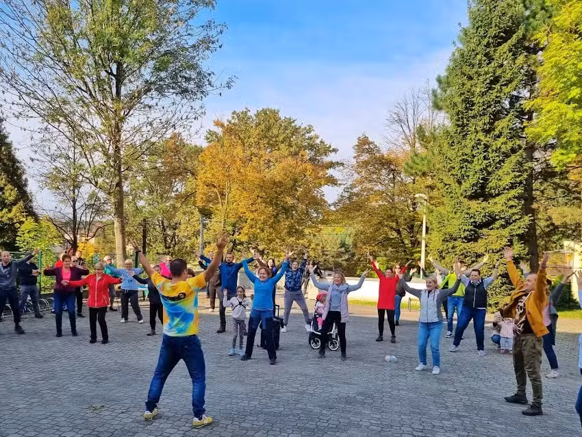 Akademia Uśmiechu &ndash; Zabawy z Pasją &ndash; Grzegorz Łęgowiak &ndash; animacje dla dzieci Pruszcz Gdański &ndash; imprezy okolicznościowe &ndash; DJ