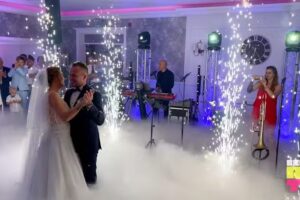 Ale zadyma !! Ciężki dym i Fontanny sceniczne na wesele