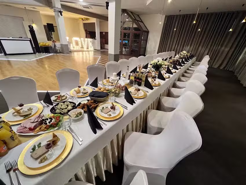 Amaro de sa &ndash; wesela, komunie, chrzciny, studni&oacute;wki, catering