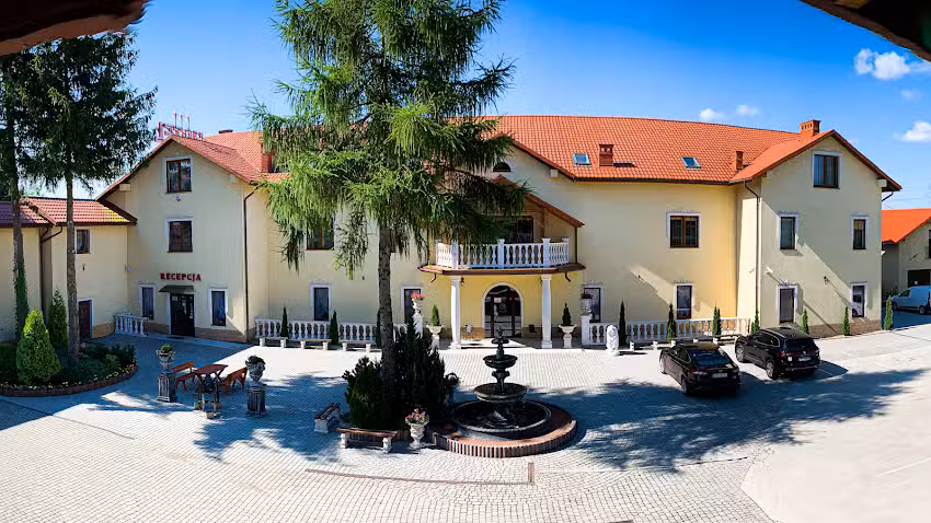 Antyczny Dw&oacute;r Hotel Wellness & Spa | Wesela | Imprezy Plenerowe | Rzesz&oacute;w