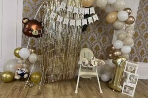 BIAŁA R&Oacute;ŻA PRZYJĘCIA OKOLICZNOŚCIOWE