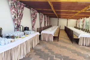 BISTRO HALIN Restauracja, Noclegi, Sala bankietowa, Przyjęcia okolicznościowe, Integracje, Grille,Ogniska