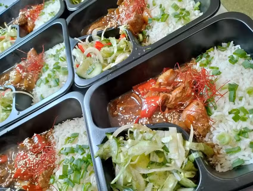 Bistro SPIŻARNIA obiady domowe & catering