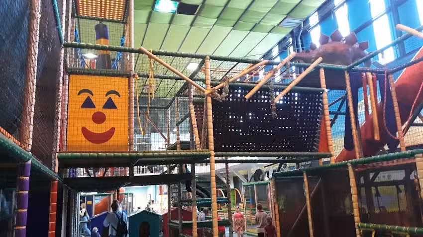 Blast Arena &ndash; Paintball Laserowy