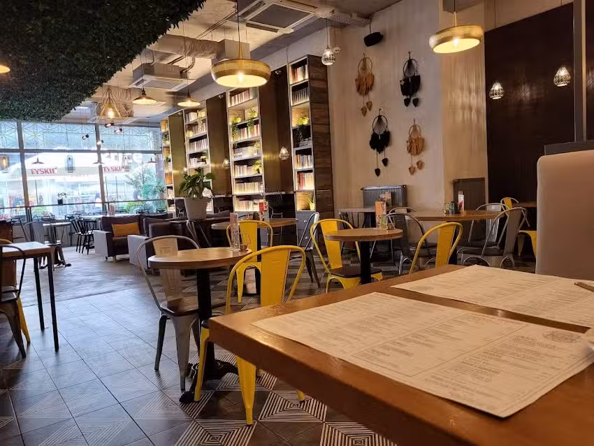 Bliski Wsch&oacute;d Vege Street Food&Cocktail Bar