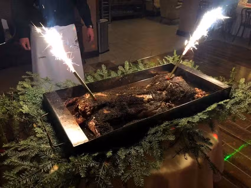 BRONISŁAW WITAŁA WYROBY TRADYCYJNIE WĘDZONE | CATERING | DZICZYZNA