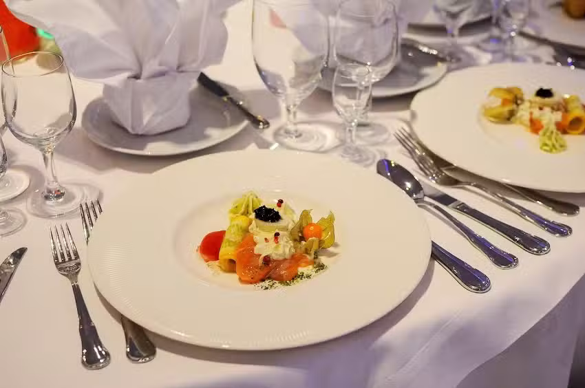 Catering Wiśniewscy Janusz Wiśniewski i Sp&oacute;łka Sp.j