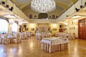 Centrum Konferencyjno – Bankietowe „U OSTROWSKICH”