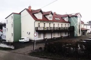 Centrum Restauracyjno-Hotelowe Florres