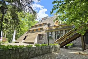 Centrum Wypoczynkowe Twardy D&oacute;ł