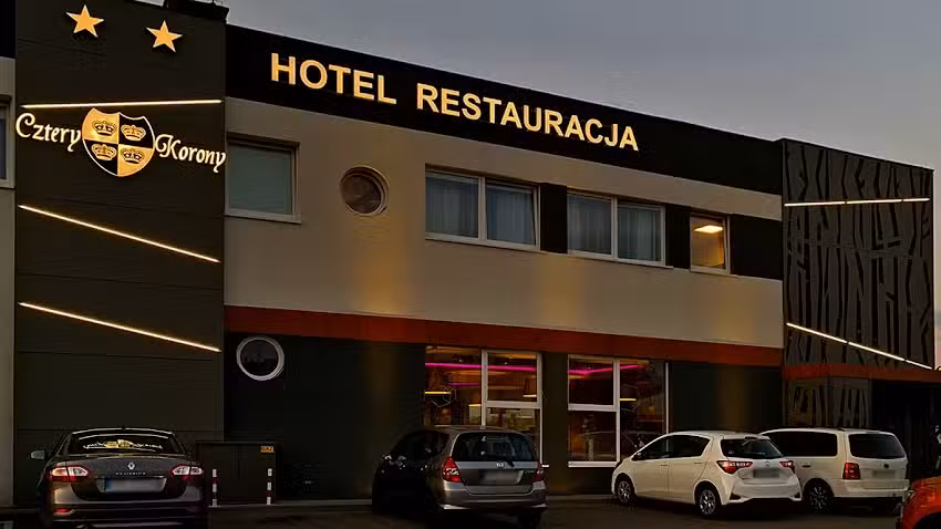 Cztery Korony &ndash; hotel, restauracja, pizzeria