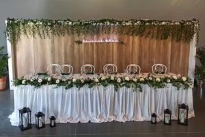 Dekolina – Studio i Wypożyczalnia Dekoracji