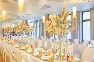 Dekoracje ślubne – Kwiatami Szyte