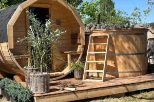 Dobry Czas. Noclegi. Pokoje do wynajęcia. Imprezy okolicznościowe. Imprezy integracyjne