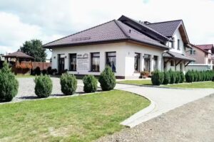 Dom Biesiadny BUMERANG