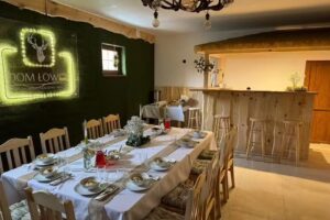 Dom Łowcy- sala, catering, noclegi
