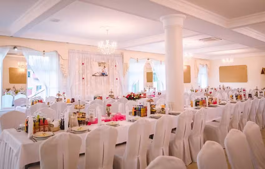 Dom weselny &bdquo;Biały Dworek&rdquo;