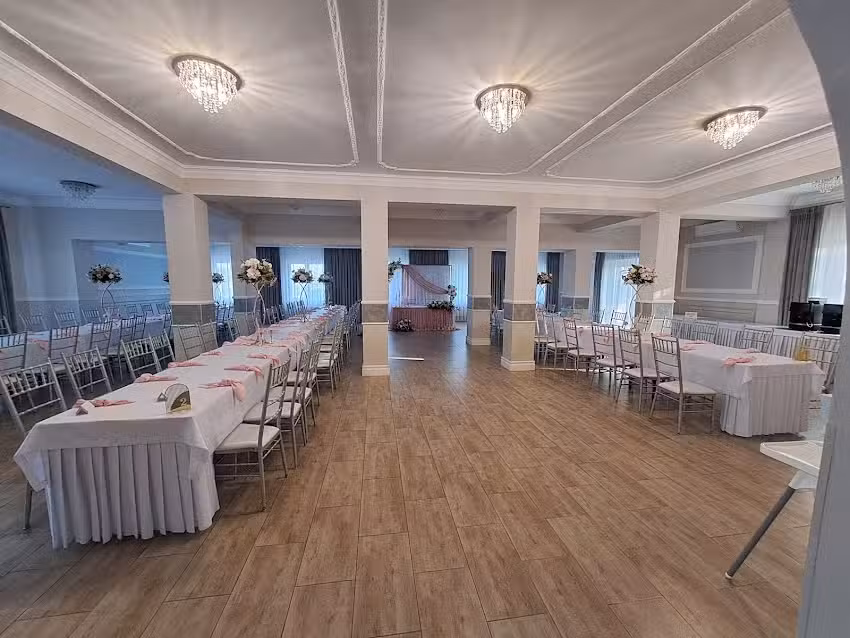 Dom Weselny &bdquo;Cristal&rdquo;