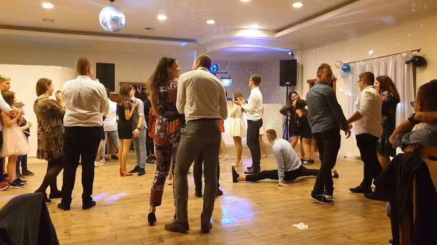 Dom Weselny &bdquo;Janas&rdquo;