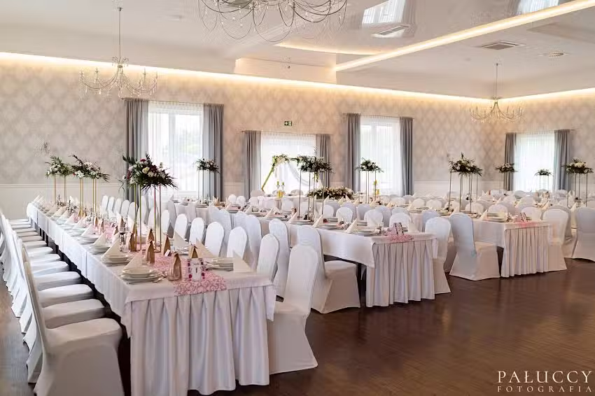Dom Weselny Kompleks Panorama Rzepiennik Biskupi , Sala Bankietowa , Noclegi , WELLNESS