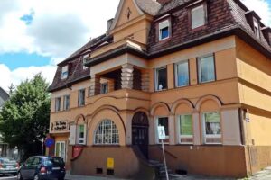 Dom weselny w Starym Kinie