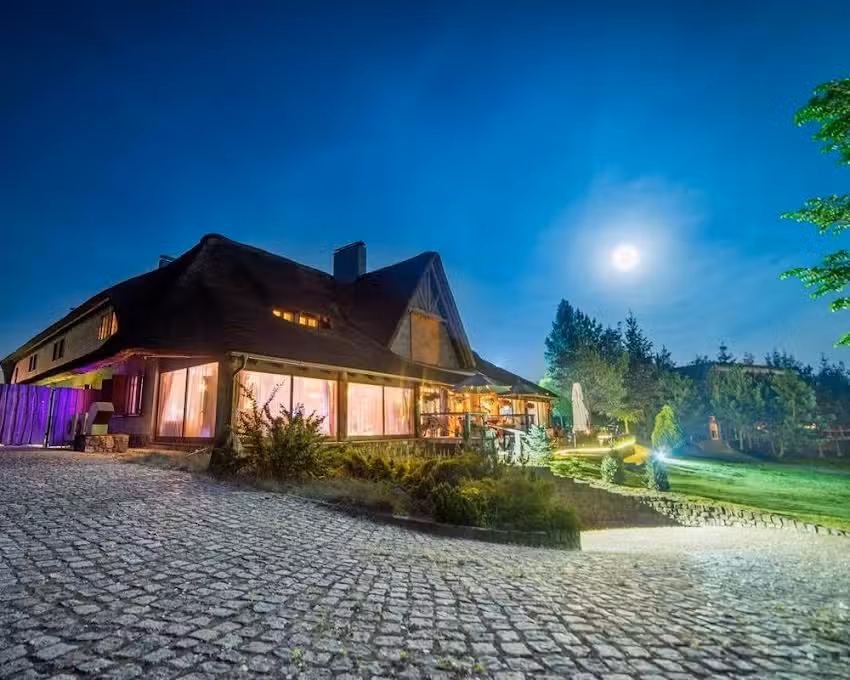 Dom Wypoczynkowy Pod Strzechą