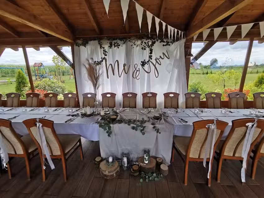 Domek nad stawem &ndash; przyjęcia okolicznościowe