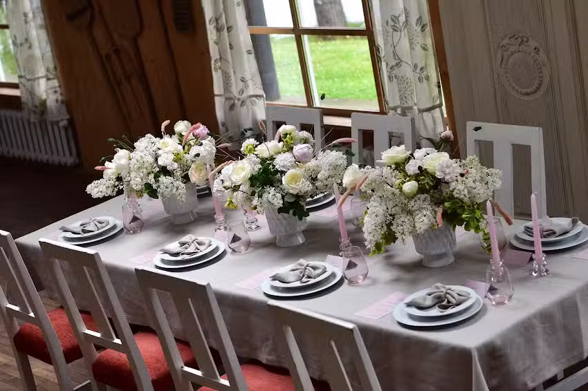 Dominika Lechowska Event Designer & Florist &ndash; kwiaciarnia