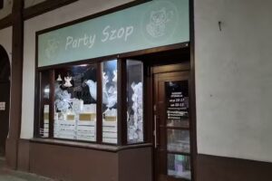 Dorota Macniak &bdquo;Gierlik&rdquo; Partyszop