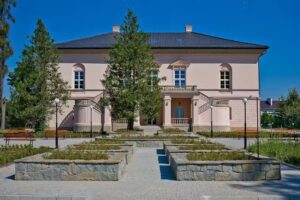 Dwór Dzieduszyckich w Radziszowie