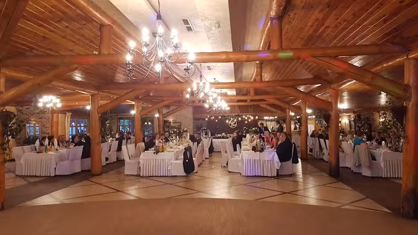 Dw&oacute;r Kamionacz