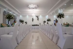 Dw&oacute;r Nad Wodą