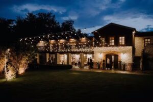 Dw&oacute;r w Tomaszowicach