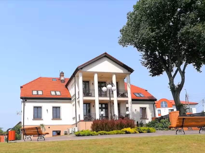 Dworek Szlachecki Sala weselna Wesela Imprezy okolicznościowe.