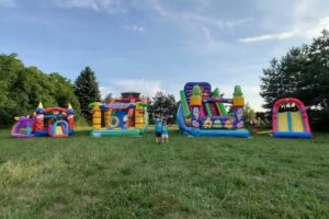 Dzieciaki Rządzą!. Wynajem Dmuchańc&oacute;w. Usługi Animacyjne.