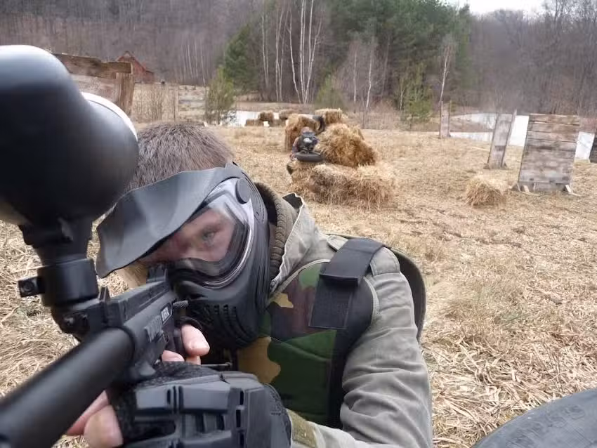 Dzika Strefa &ndash; Paintball, Kawalerskie, Strzelnica, Integracja