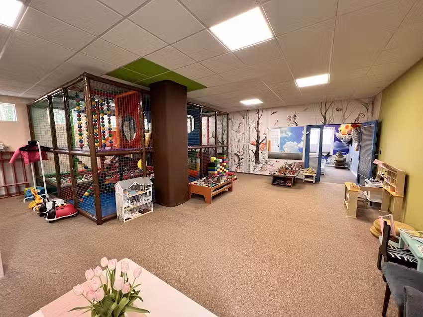 Dziupla Banino &ndash; Sala Zabaw i Kawiarnia