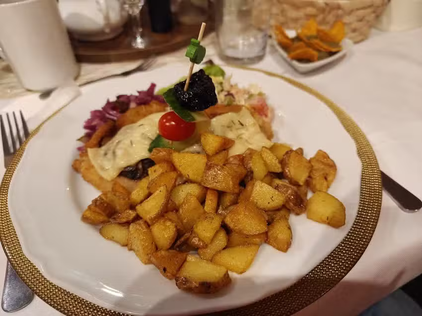 F.H.U &rdquo;Kaskada&rdquo; Robert Trzaska