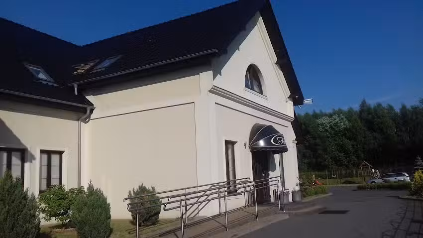 Felix Imprezy Okolicznościowe Stypy Urodziny Komunie Chrzciny