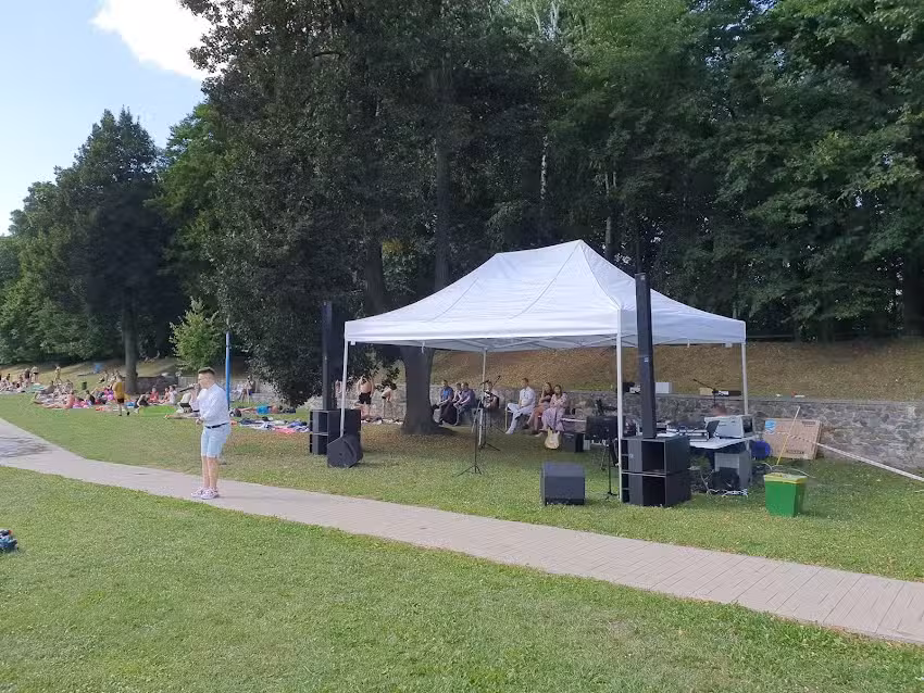 FEST TEAM Obsługa imprez i event&oacute;w