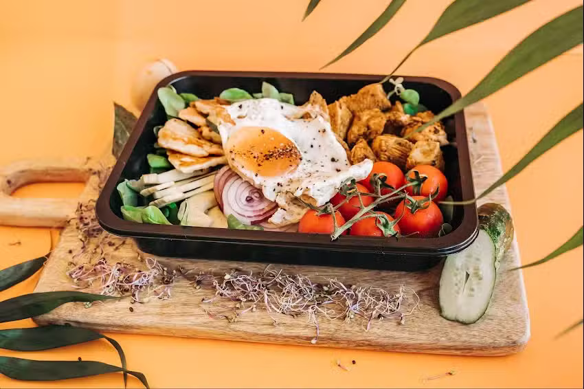 Fitnezja &ndash; dieta pudełkowa od fit cateringu dietetycznego