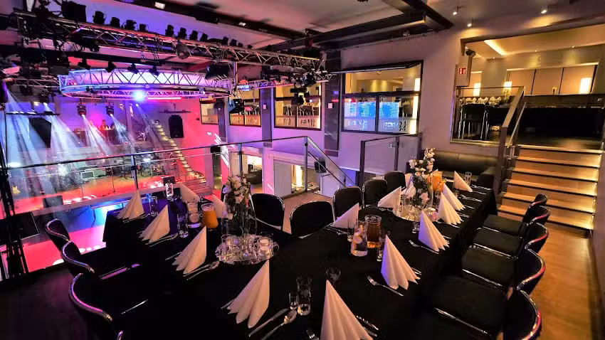 GISO Produkcja Wydarzeń / GISO Event Complex