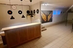 GRAMOFON CHYLONiA- lokal na imprezę i Twoje urodziny Gdynia