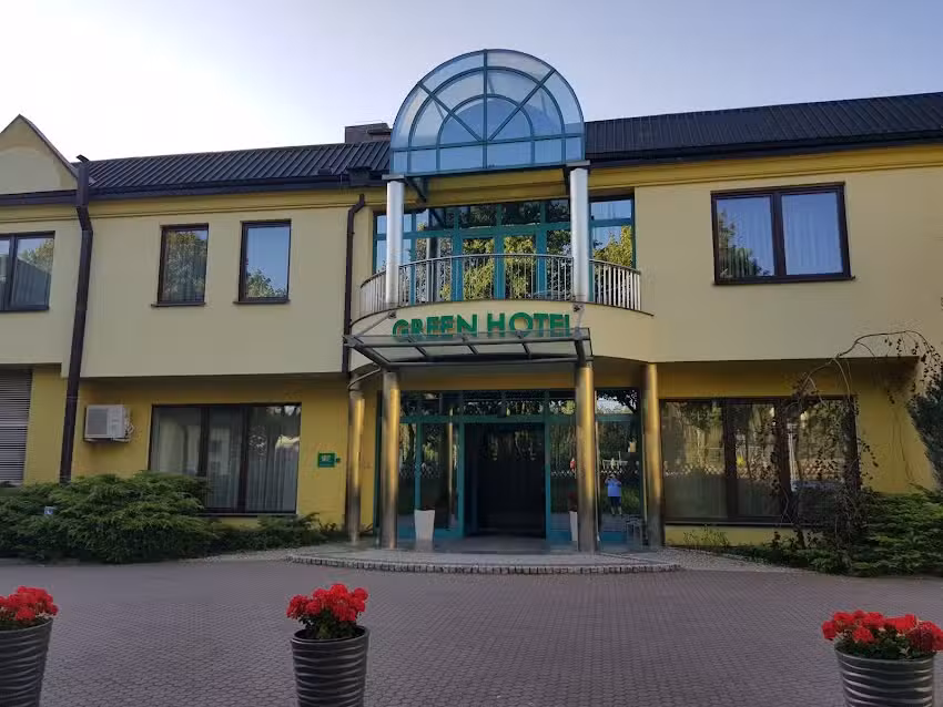 Green Hotel
