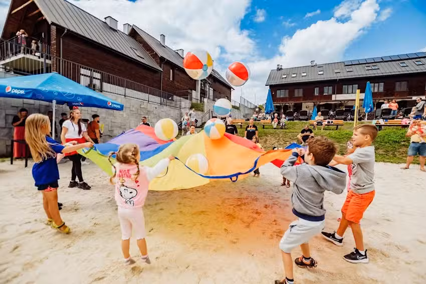 &bdquo;HAPPYSHOW&rdquo; &ndash; Animacje dla dzieci Jelenia G&oacute;ra & EVENTY