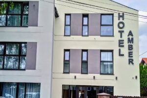 Hotel Amber Raszyn &ndash; noclegi i pokoje pod Warszawą