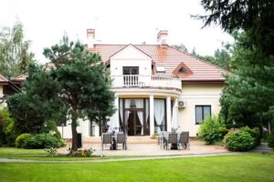 Hotel Dw&oacute;r Konstancin | Wesela | Przyjęcia okolicznościowe | Imprezy firmowe