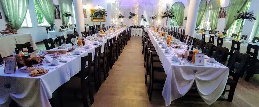 Hotel Dw&oacute;r Mystkowo (Sala Weselna, okolice Płońska)