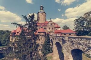 Hotel i Restauracja &bdquo;Księżyc&rdquo; w Świebodzicach